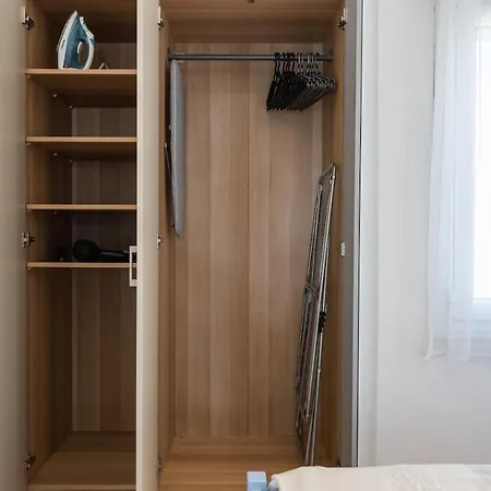 Апартаменты Seacret - 1-br & Pool In