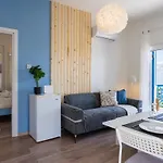 Seacret - 1-br & Pool In بيلا
