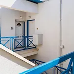 Seacret - 1-br & Pool In شقة بيلا